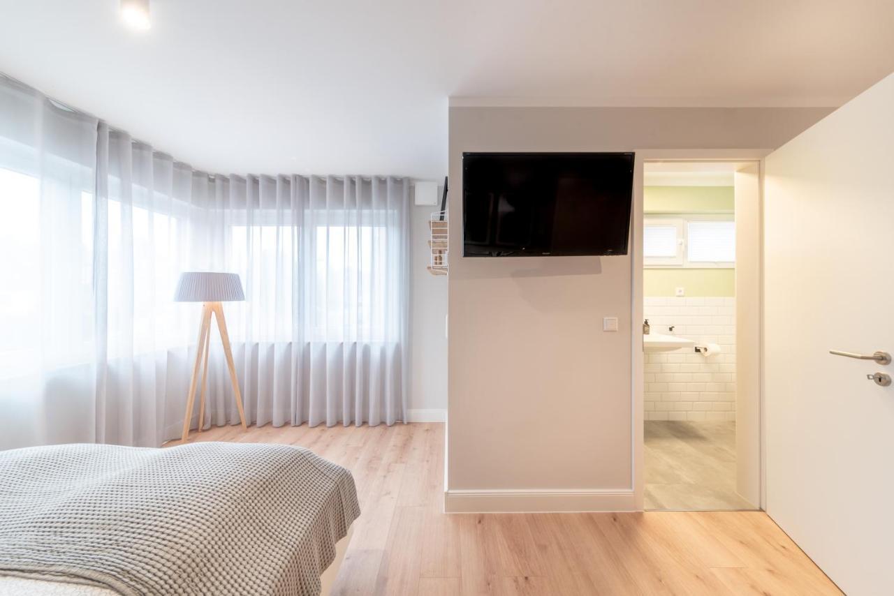Aparthotel The Woodmans Airport Boardinghouse à Düsseldorf Extérieur photo